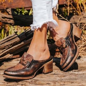 FREEBIRD COLLINS MULES